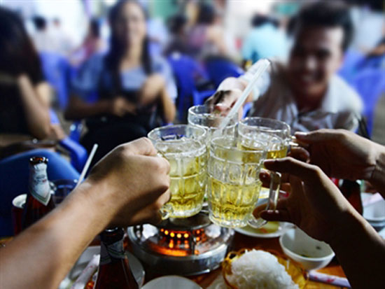 rượu bia ảnh hưởng tới sức khỏe bạn
